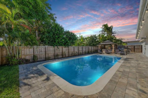 1 Mi to Pompano Beach Home with Patio and Pool!